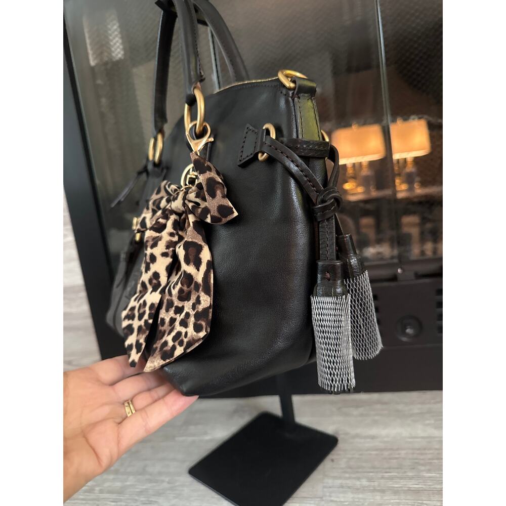 Dooney & Bourke Florentine black Leather Bristol Satchel with tassels - Picture 4 of 14
